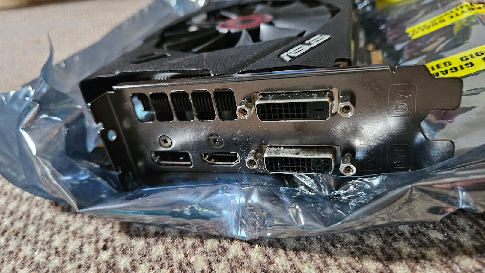 À vendre : Carte graphique ASUS NVIDIA GTX970 (ancienne génération) 💥🖥